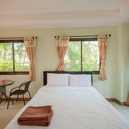 Banlanna Hotel Lampang Luaran gambar