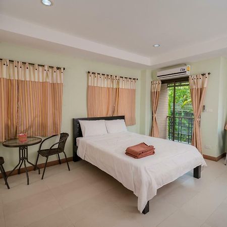 Banlanna Hotel Lampang Luaran gambar