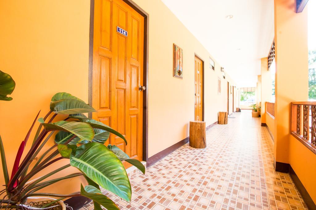 Banlanna Hotel Lampang Luaran gambar