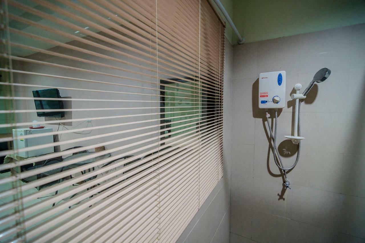 Banlanna Hotel Lampang Luaran gambar