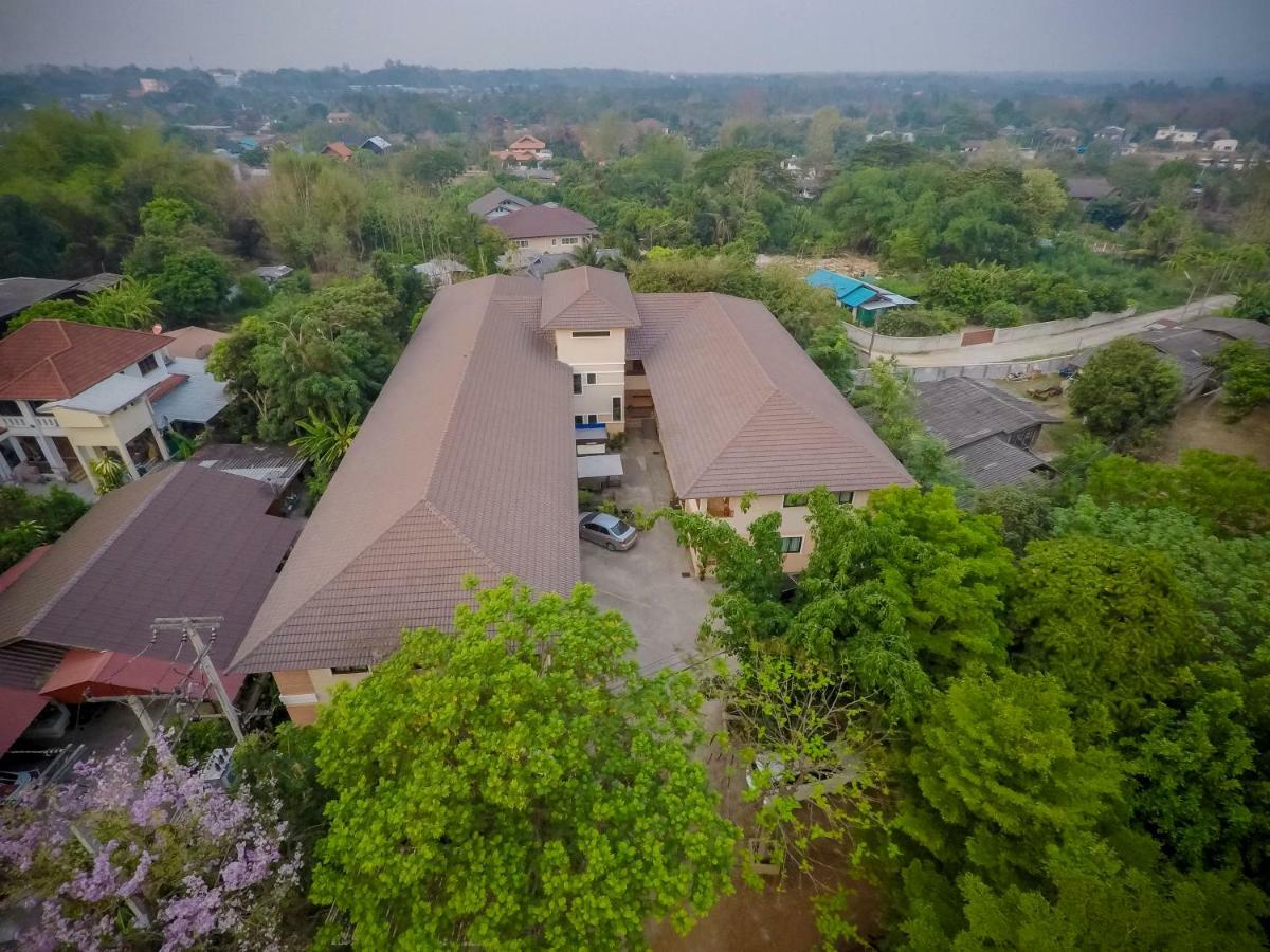 Banlanna Hotel Lampang Luaran gambar