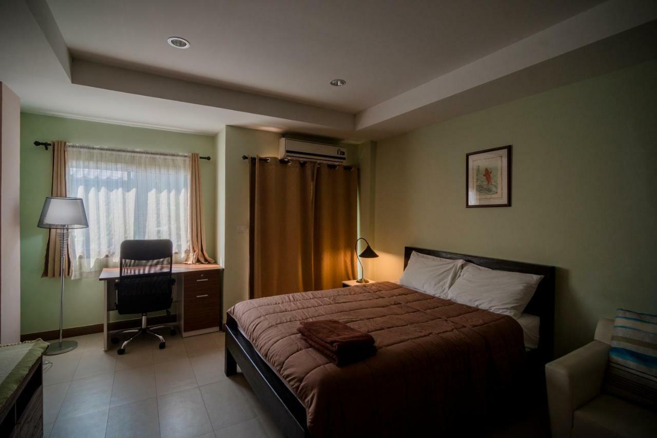 Banlanna Hotel Lampang Luaran gambar