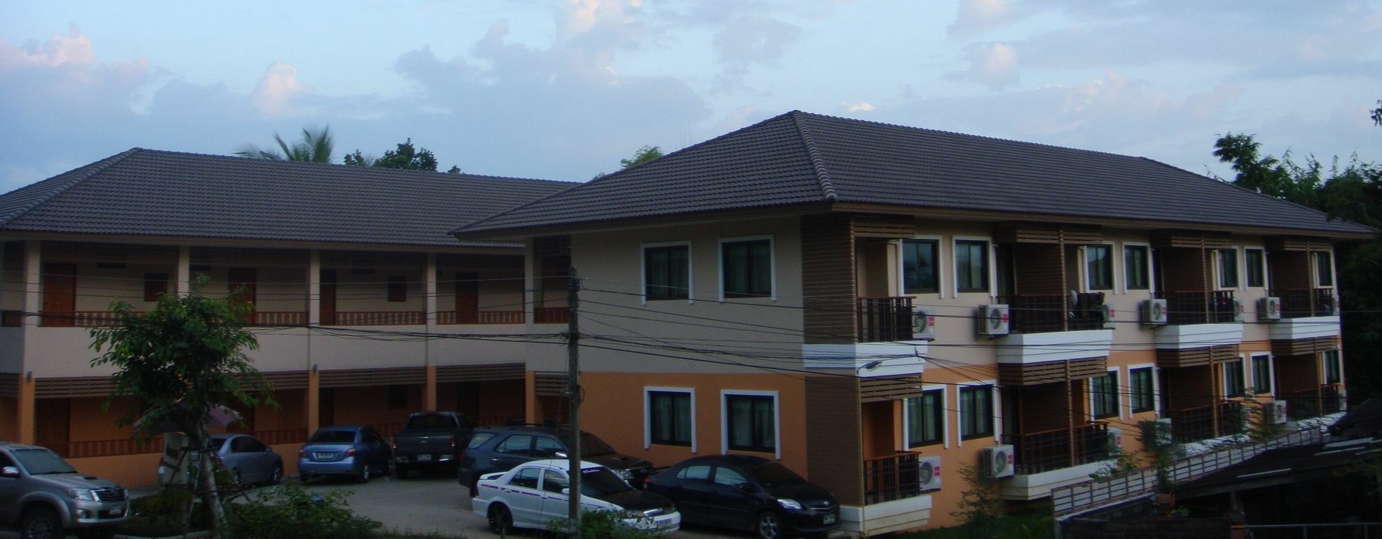 Banlanna Hotel Lampang Luaran gambar