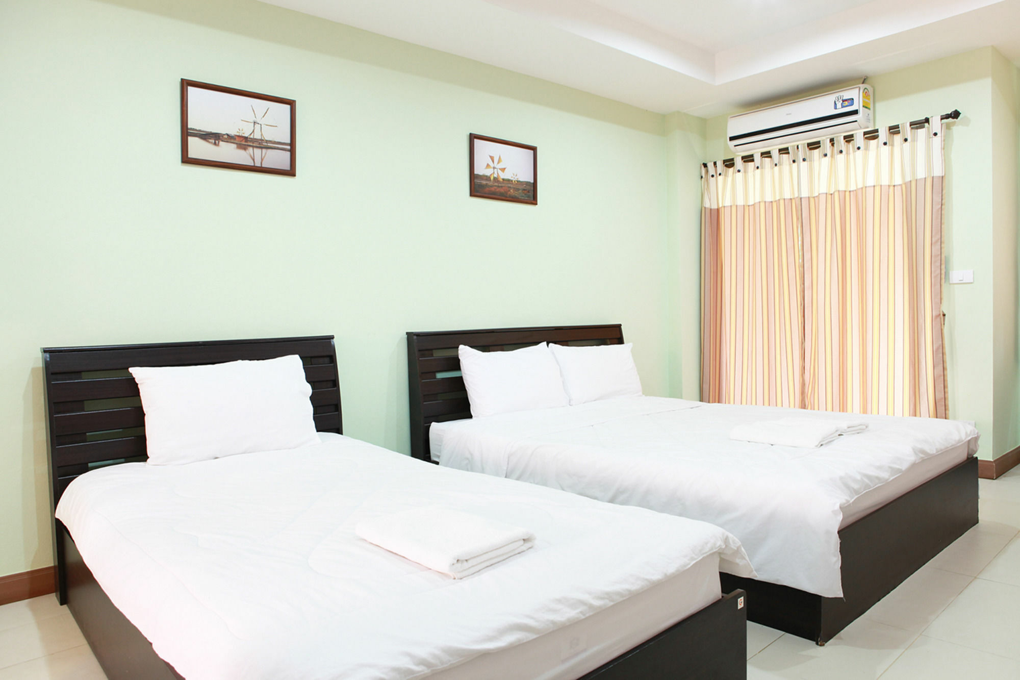 Banlanna Hotel Lampang Luaran gambar
