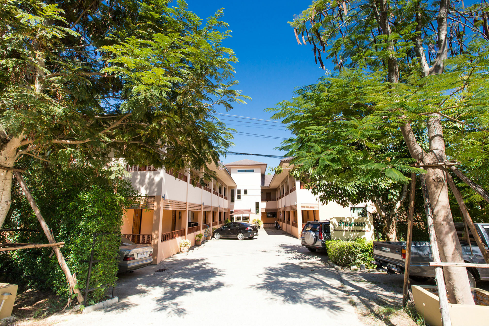 Banlanna Hotel Lampang Luaran gambar