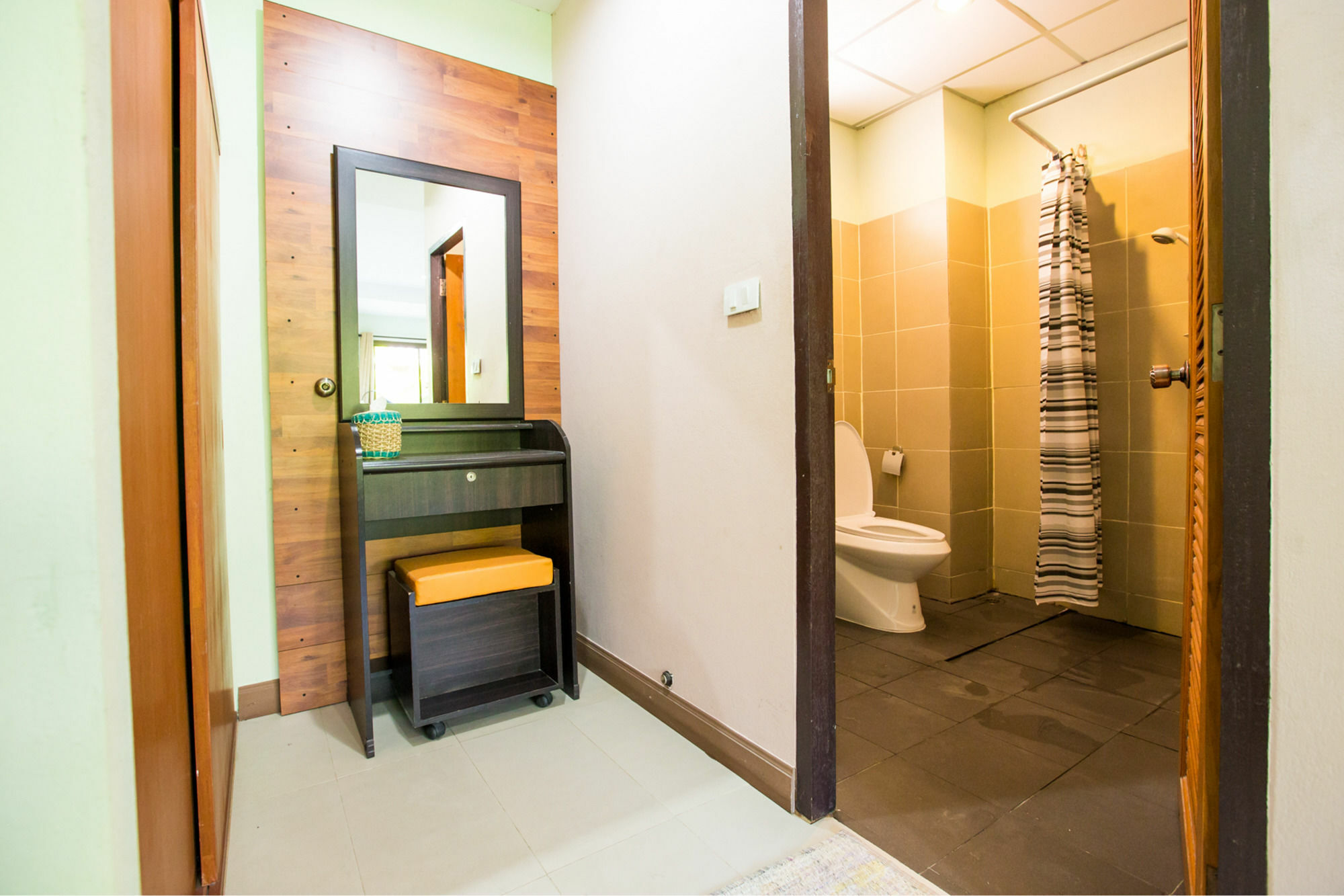 Banlanna Hotel Lampang Luaran gambar